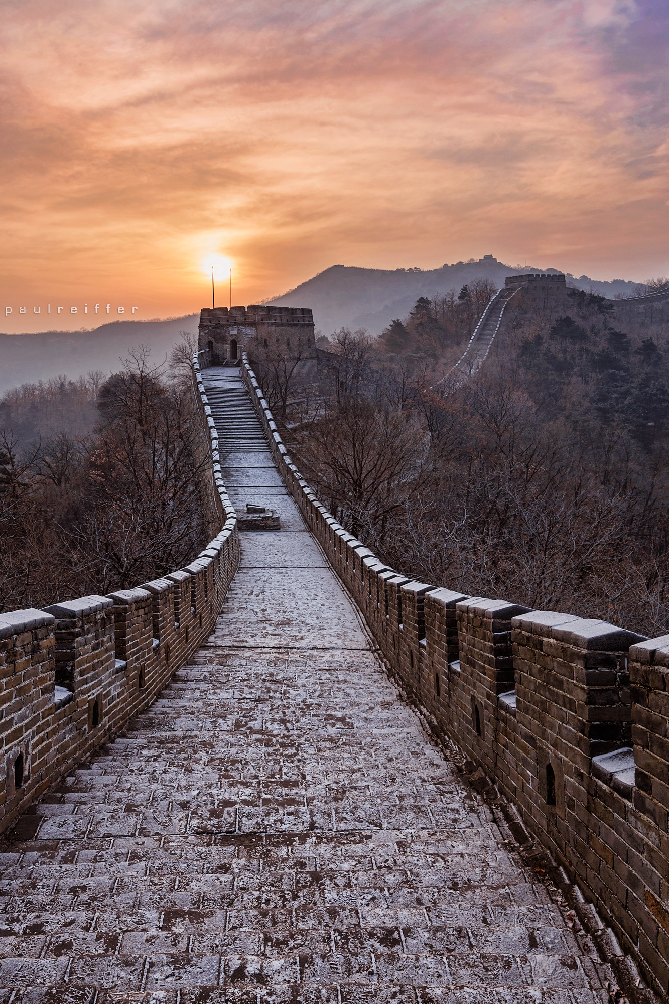 Beijing Mutianyu Great Wall China Sunrise Paul Reiffer - Great Wall Of China Sunrise - HD Wallpaper 