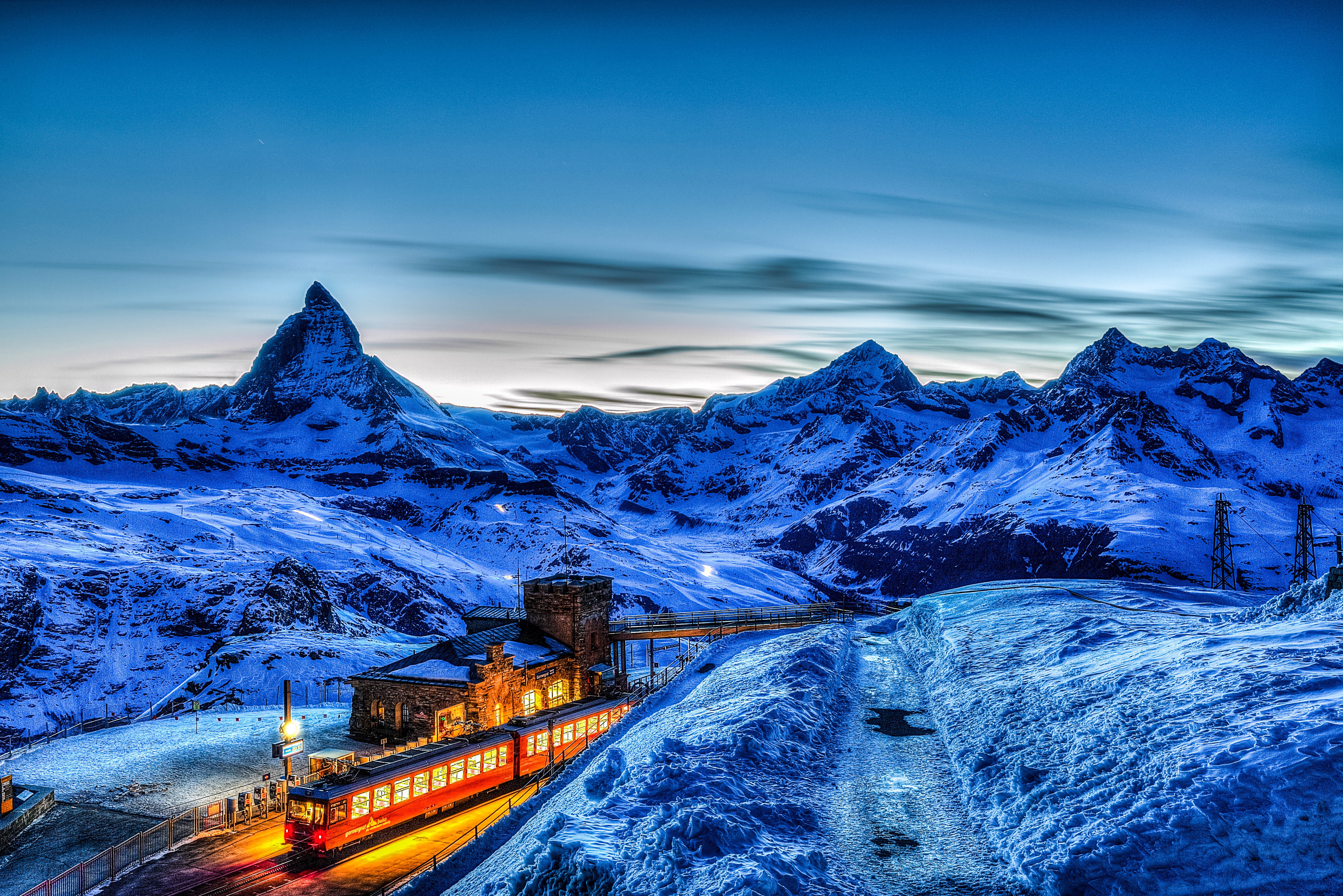 Beautiful Switzerland Country Mountain Night View Wallpapers - Night Switzerland - HD Wallpaper 