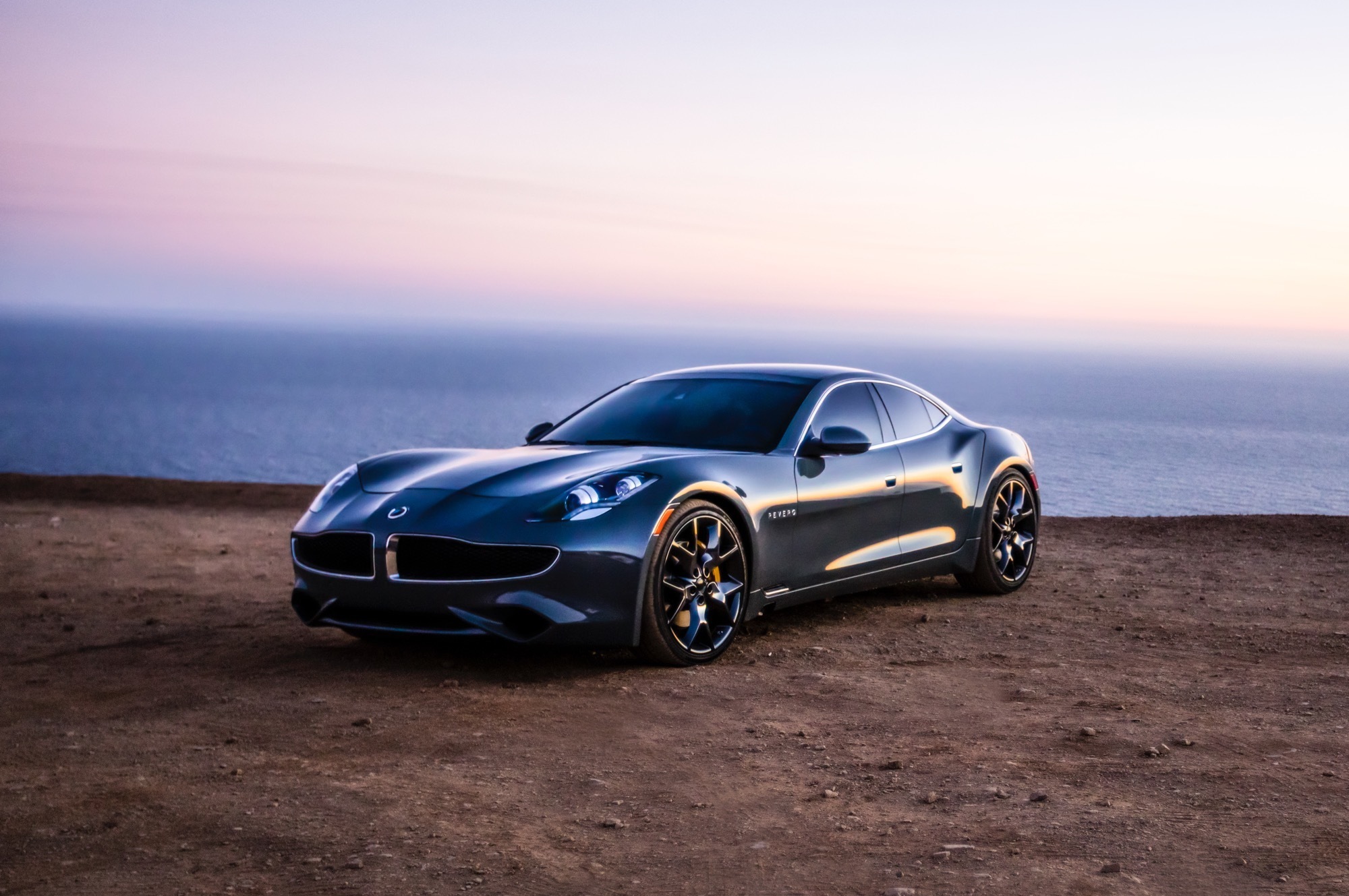 Karma Revero - HD Wallpaper 