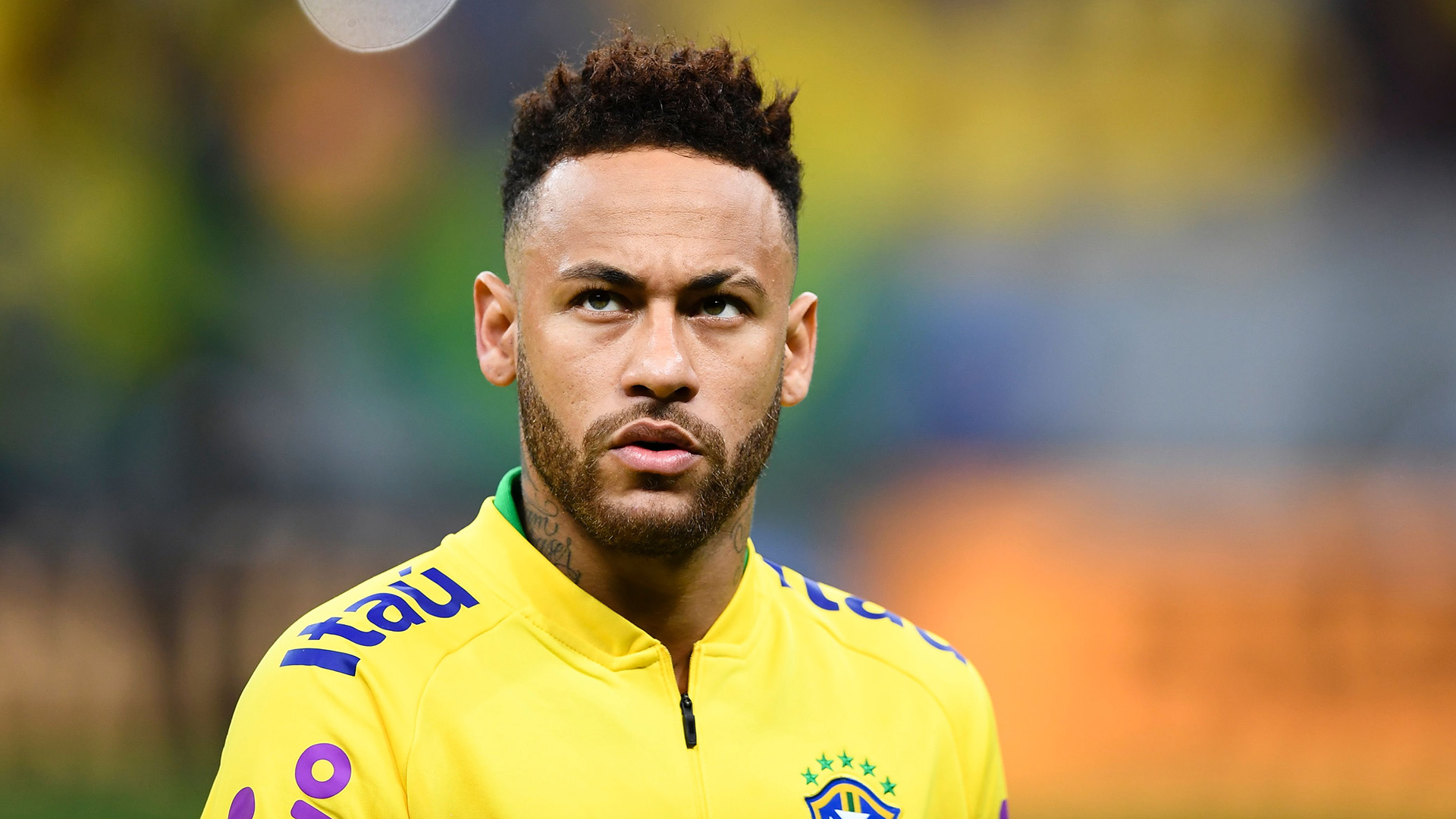 Neymar In Brazil Team - HD Wallpaper 