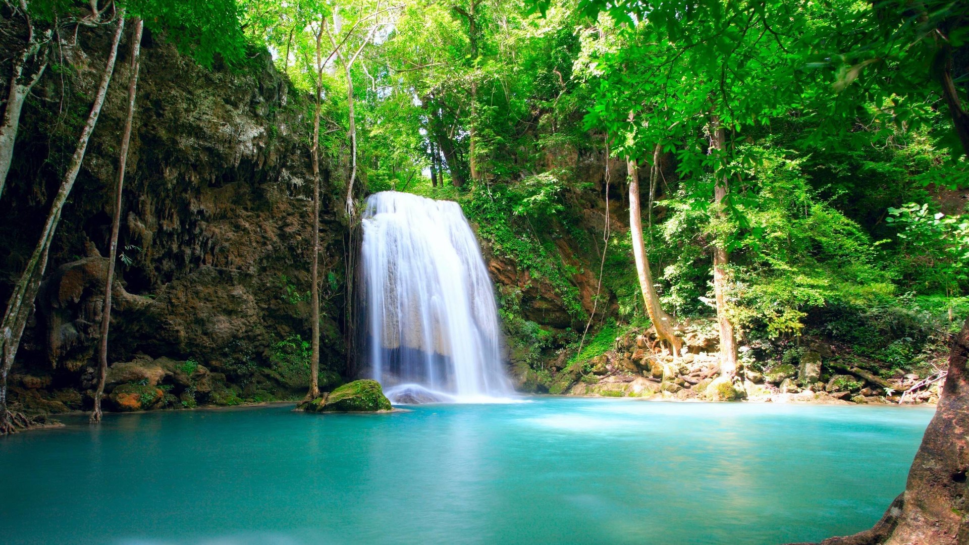 Tropical Oasis Wallpaper - Waterfall Wallpaper Hd - HD Wallpaper 