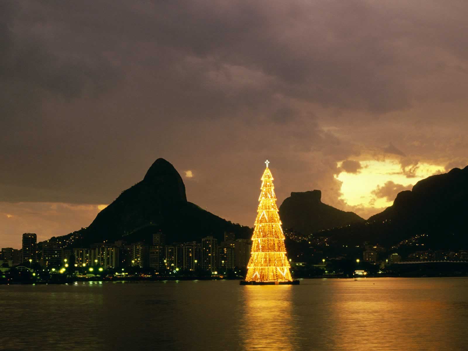 Christmas In Rio De Janeiro Brazil - Brazil In Christmas Time - HD Wallpaper 
