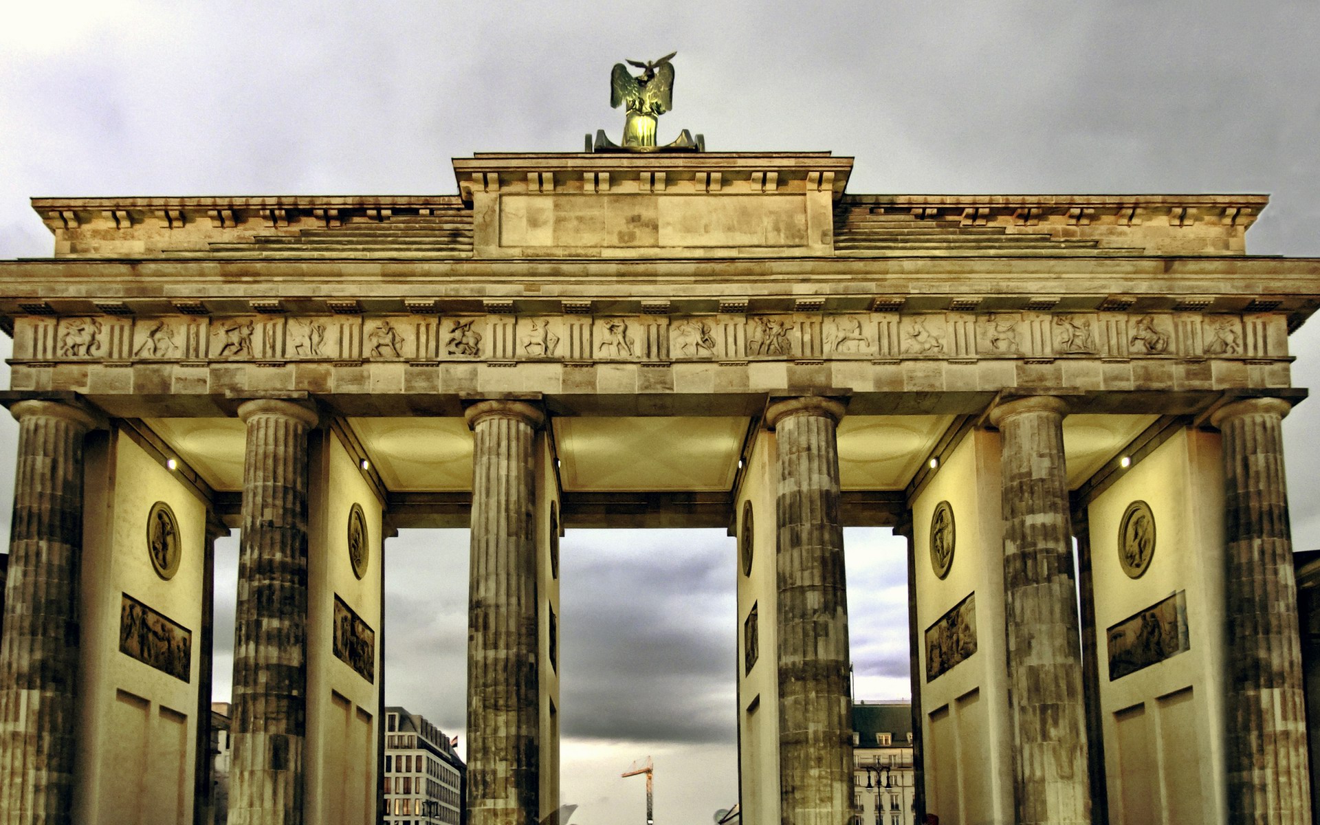 Brandenburg Gate Germany Wallpaper Hd - Brandenburg Gate - HD Wallpaper 
