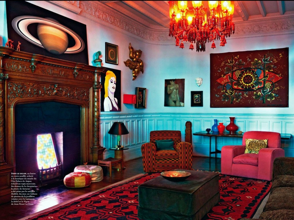 Boho Room Tumblr With Blue Wall And Large Brown Wooden - HD Wallpaper 