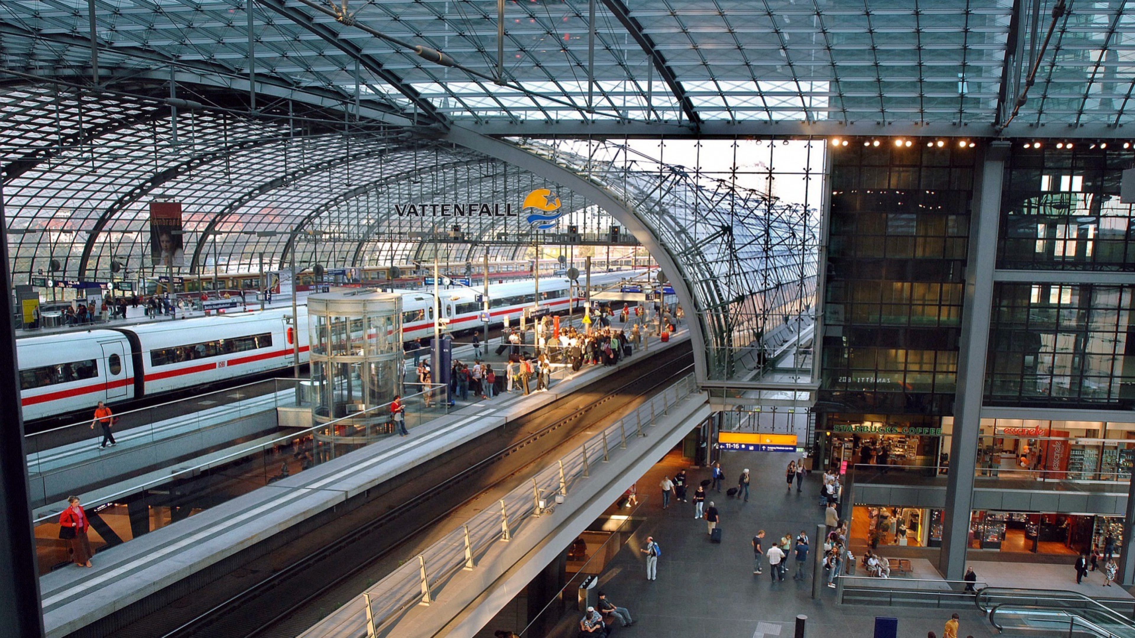 Berlin Central Railway Station - HD Wallpaper 