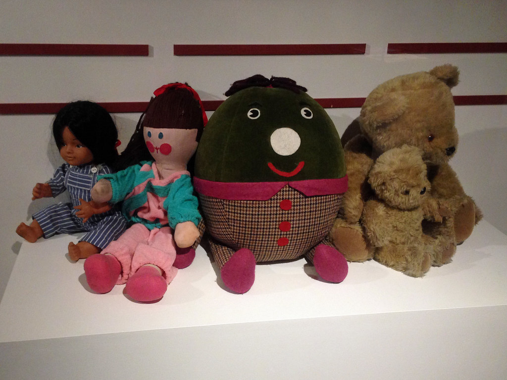 jemima doll play school