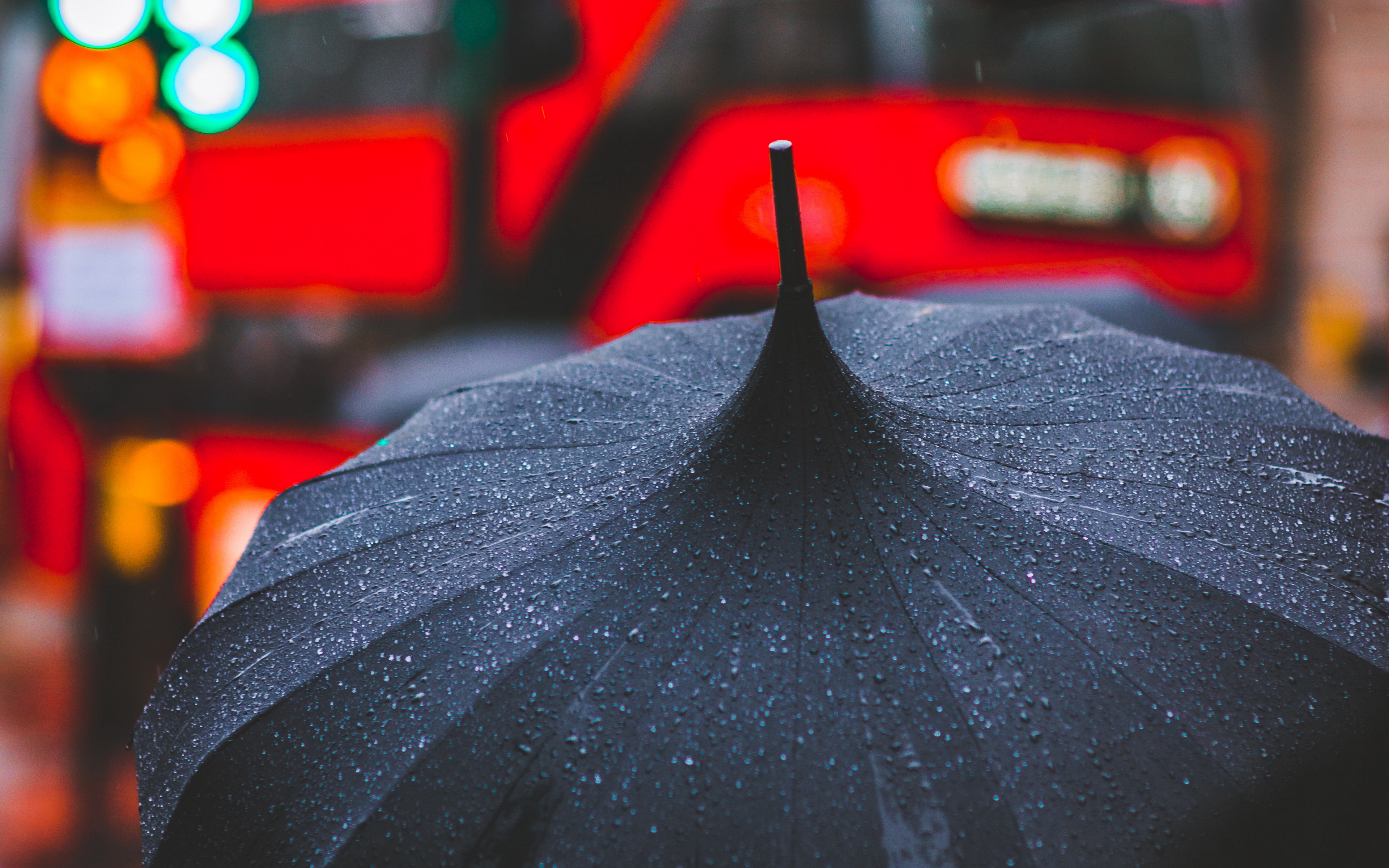 Wallpaper Umbrella, Rain, Drops, Blur - Flutter Image Pinch Zoom - HD Wallpaper 
