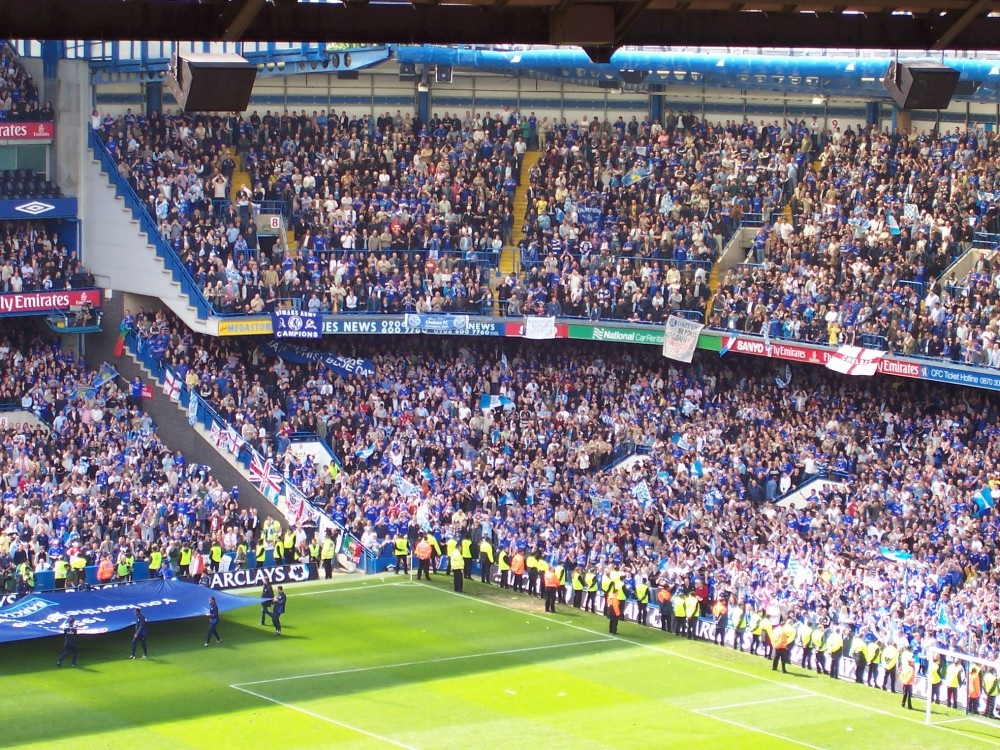 Match Day At Chelsea Fc - Megastore Chelsea Stamford Bridge - HD Wallpaper 