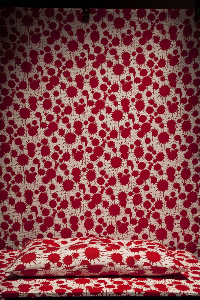 Art Wall Paper Fabric Blood Studio Job - Wallpaper - HD Wallpaper 