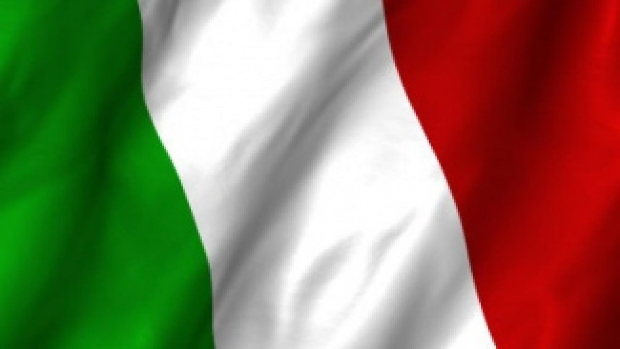 Italian Flag Wallpaper - 2048x1152 Wallpaper - teahub.io