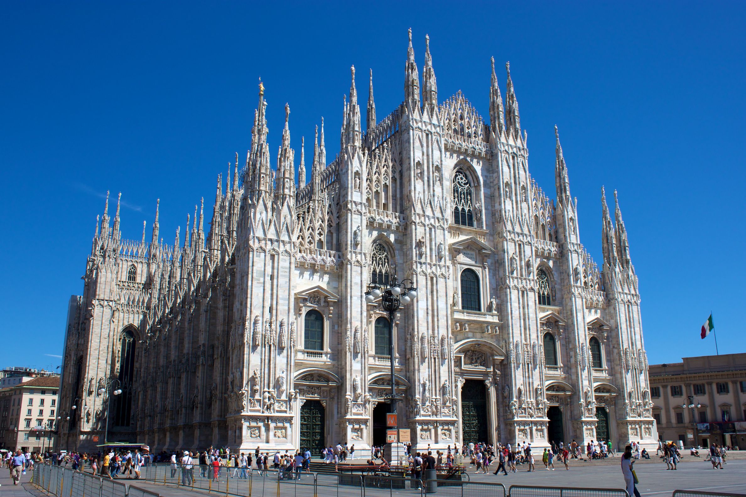 Milan Wallpaper - Duomo Milan Black And White - HD Wallpaper 