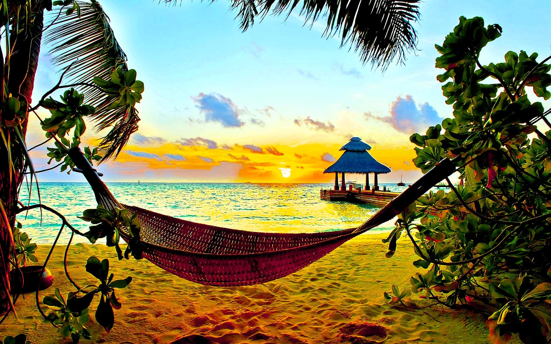 Tropical Paradise Wallpaper - HD Wallpaper 
