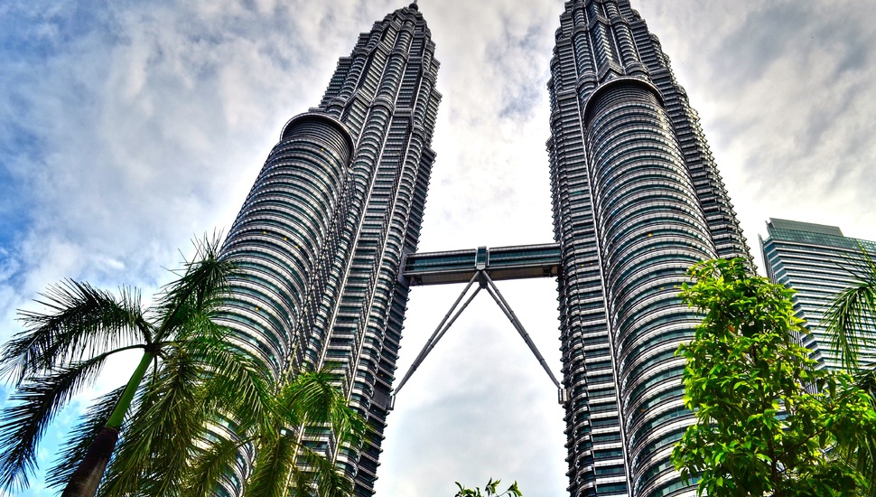 Country, Malaysia Desktop Background - Petronas Twin Towers - HD Wallpaper 
