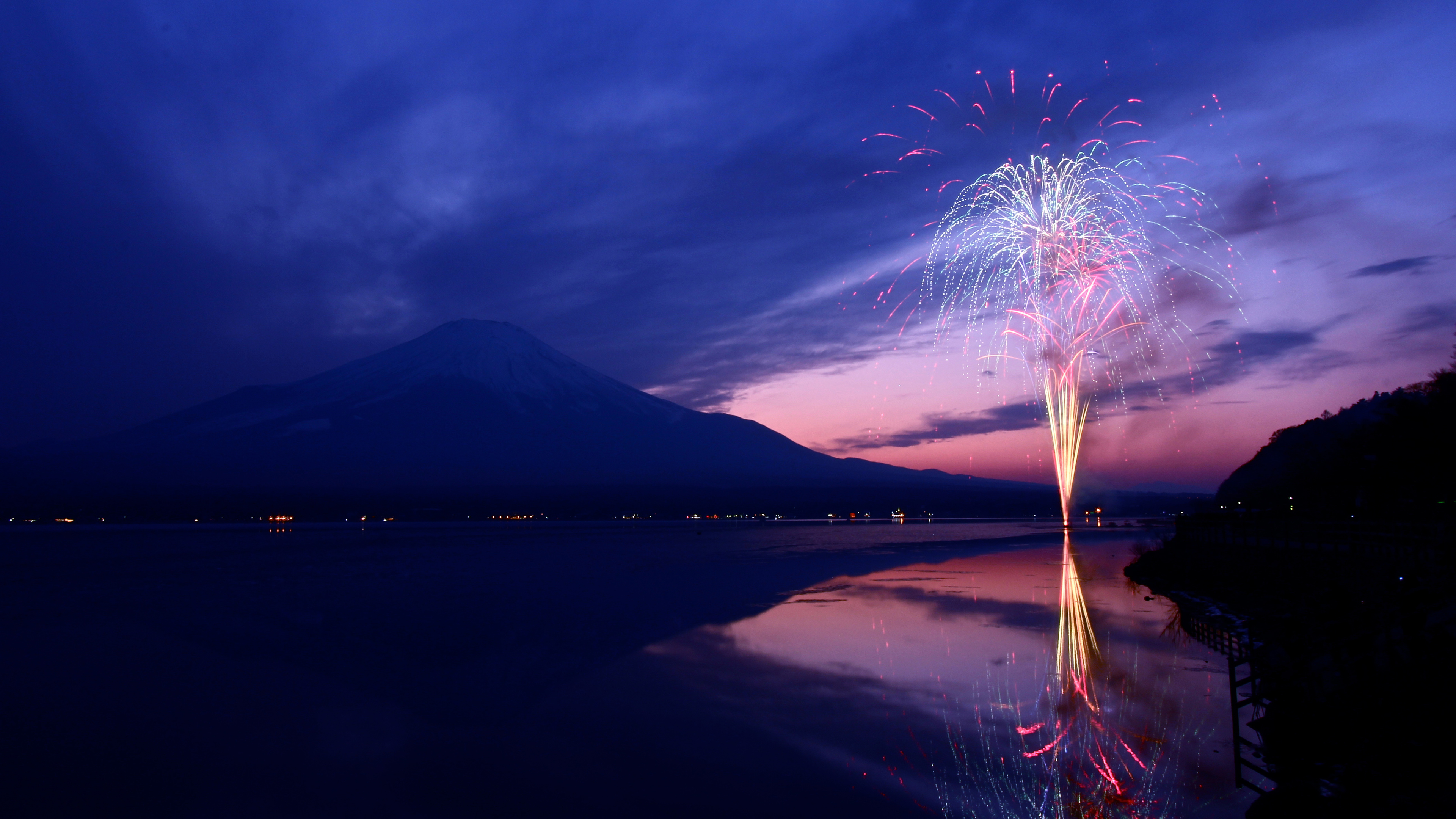 Mount Fuji Fireworks Japan 4k - HD Wallpaper 