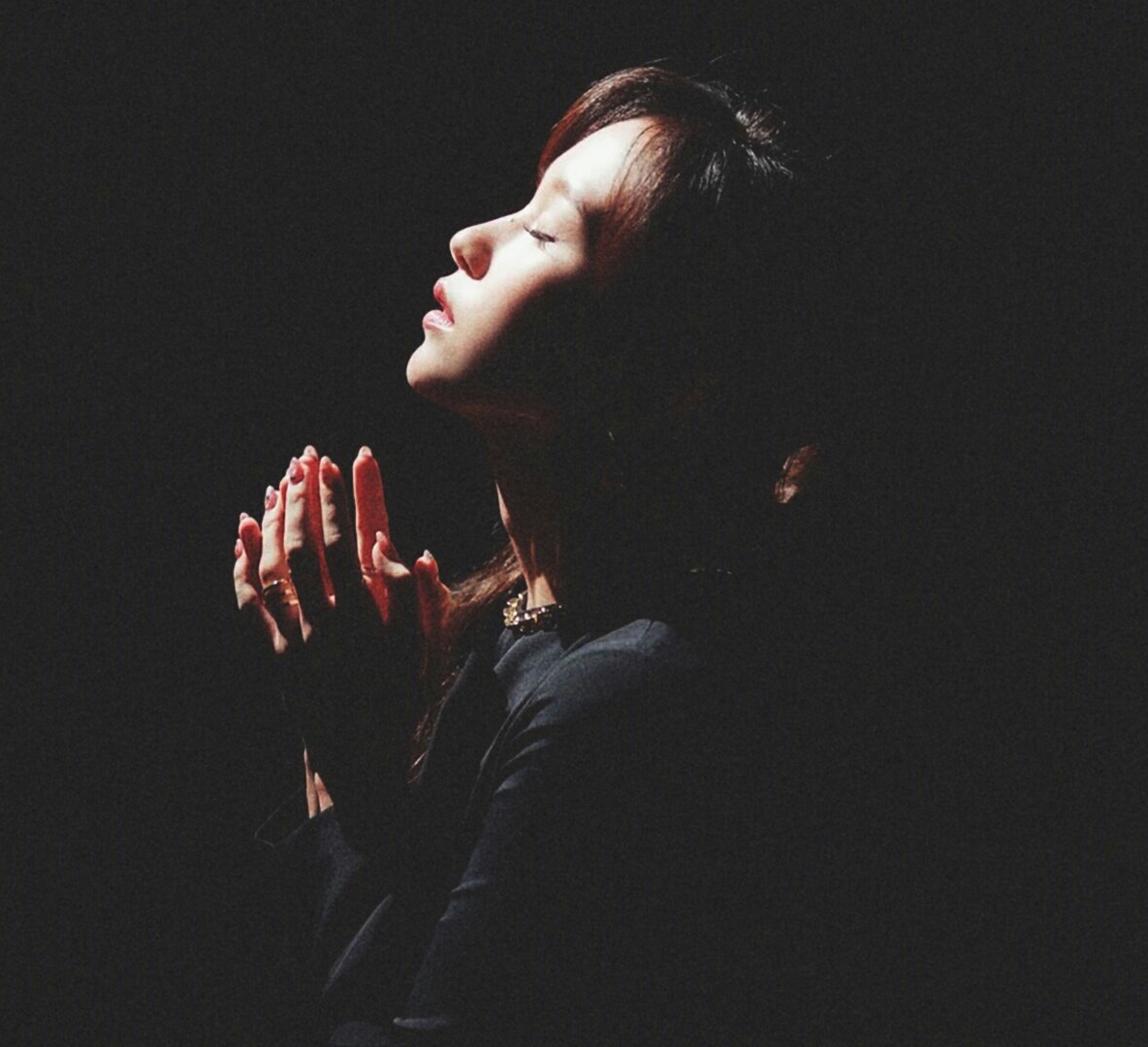 Fake And True - Girl - HD Wallpaper 