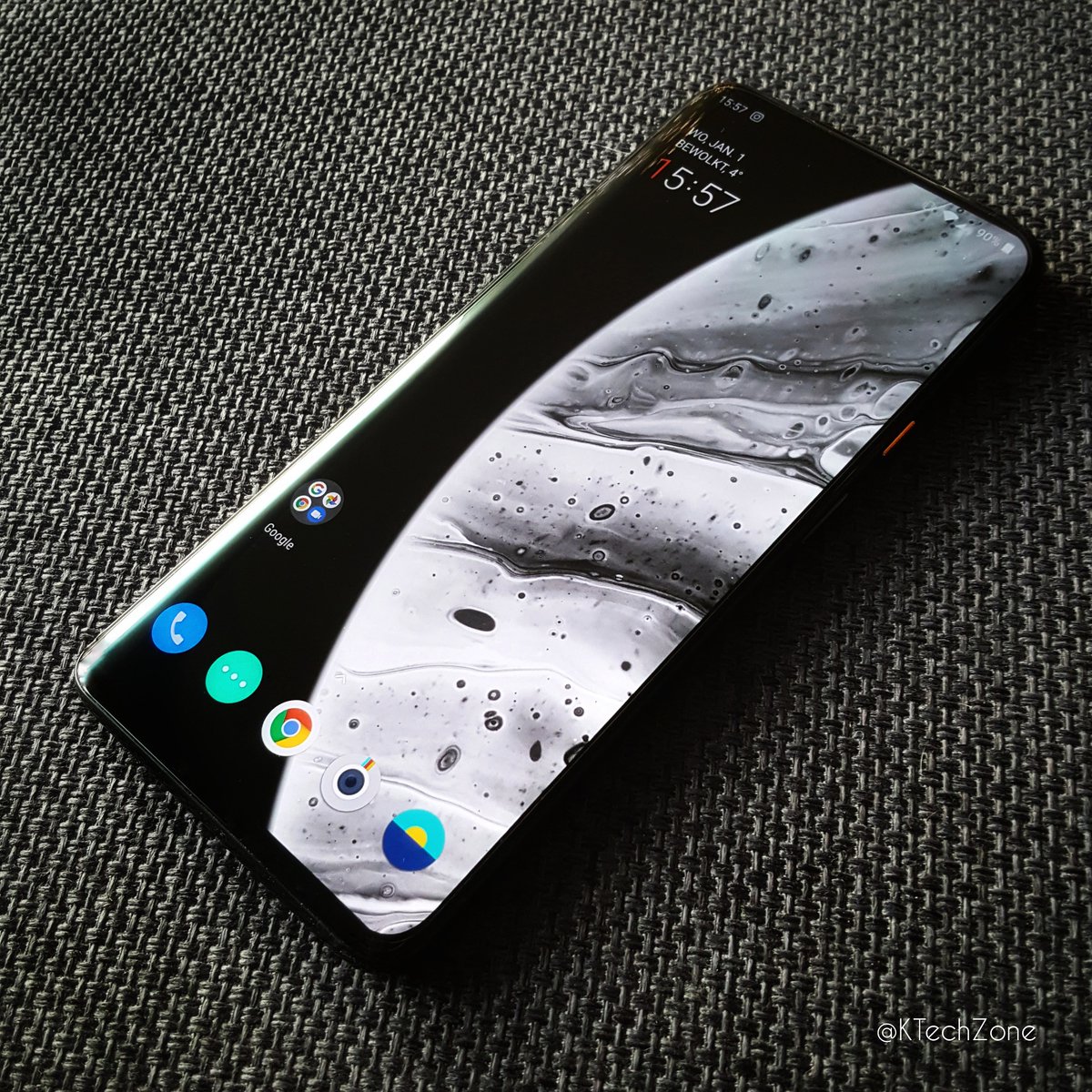 Iphone - HD Wallpaper 