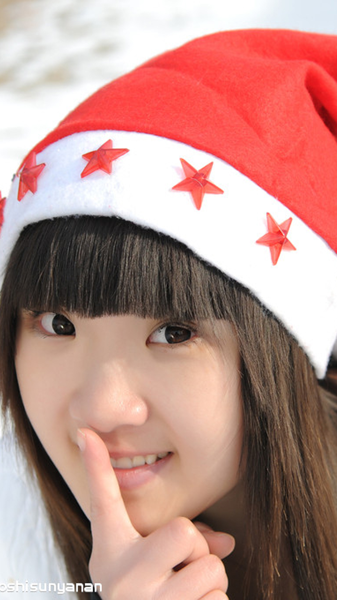 Cute Girl Christmas Android Wallpaper - Christmas Cute Girl - HD Wallpaper 