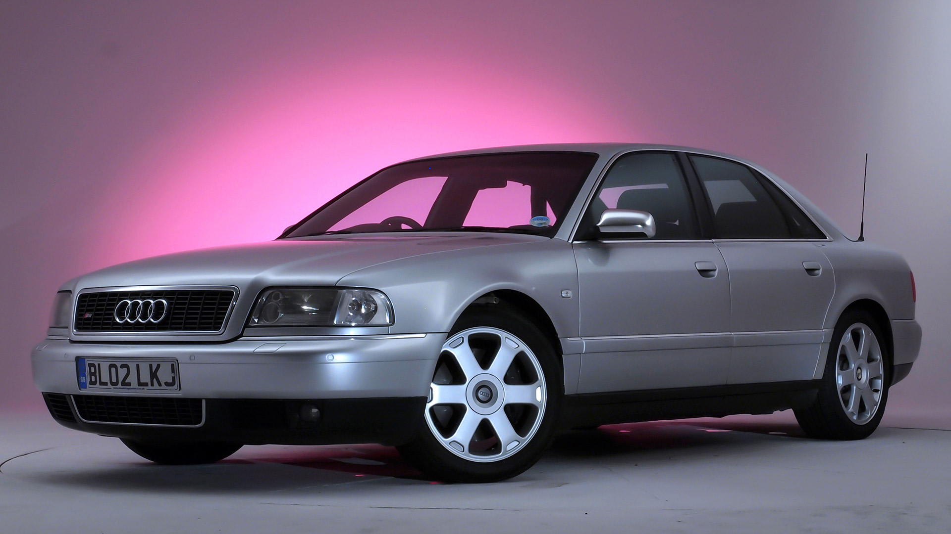 Audi A8 D2 - HD Wallpaper 