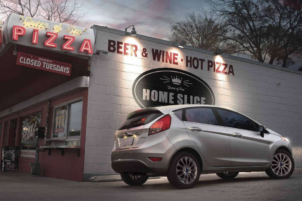 2017 Ford Fiesta Silver Color Side View Hd Wallpaper - Home Slice - HD Wallpaper 