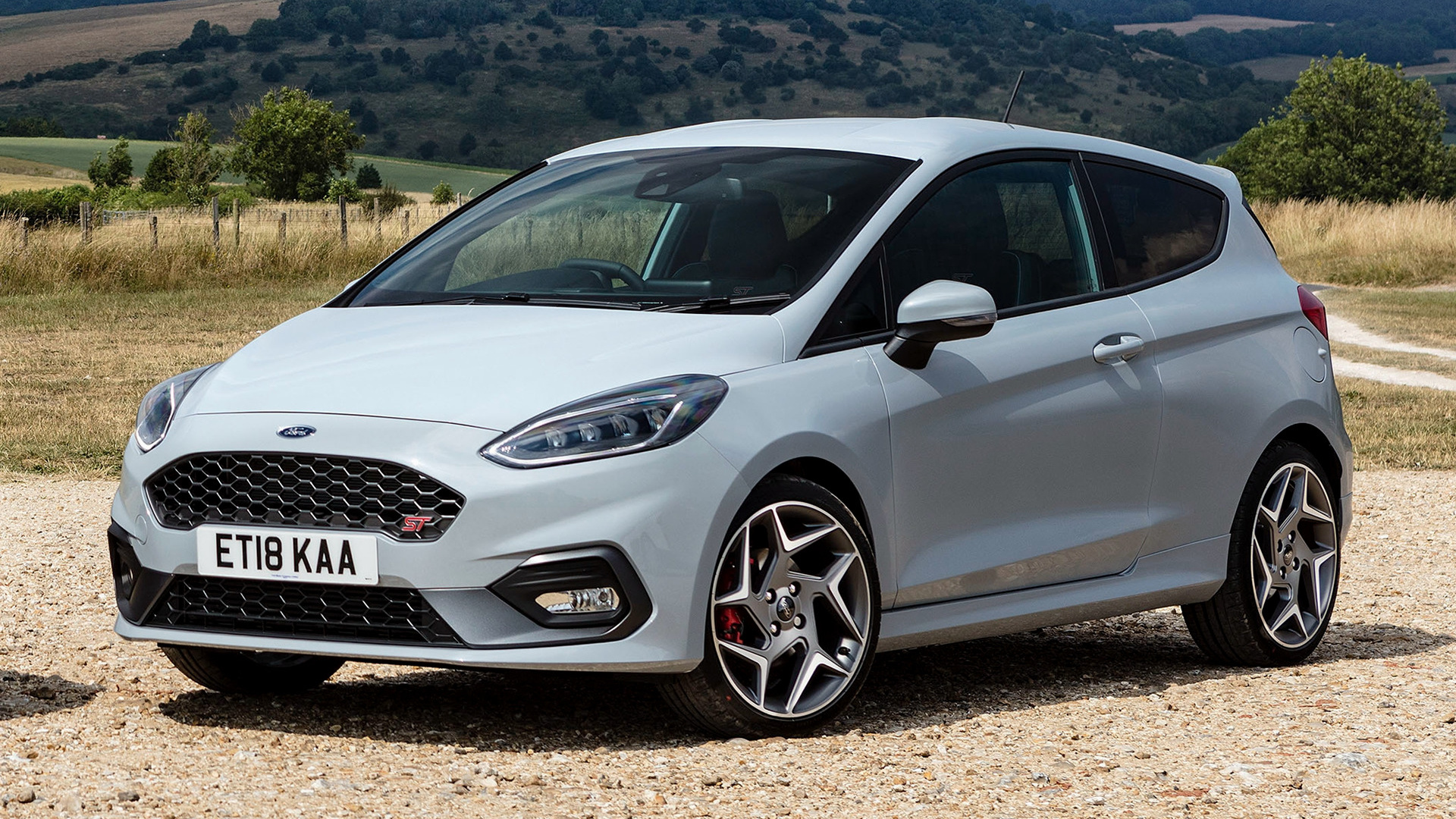 2018 White Honda Odyssey - HD Wallpaper 