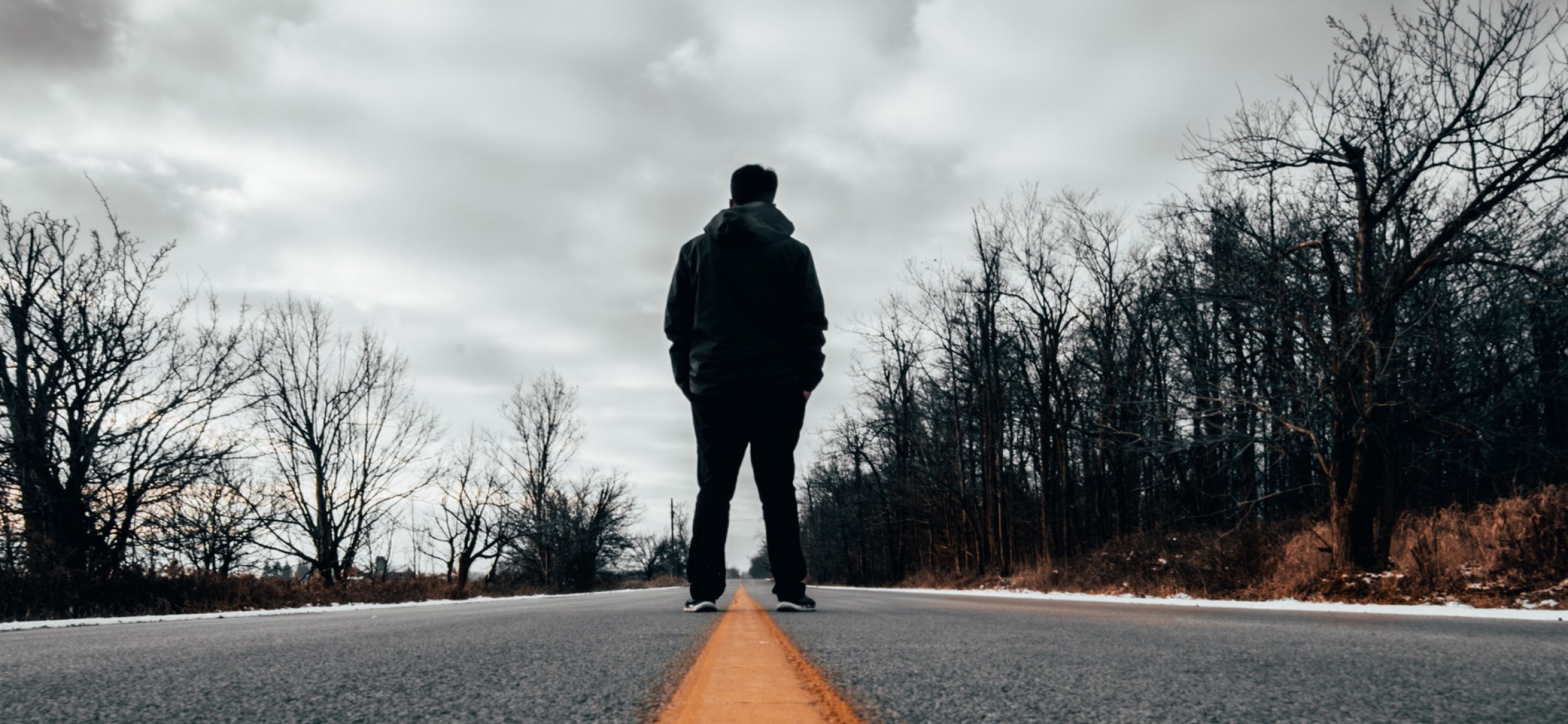 Lonely Man Desktop Backgrounds - HD Wallpaper 