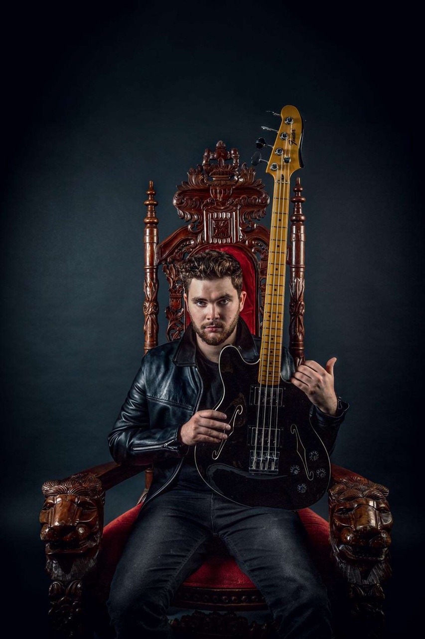 Mike Kerr - Royal Blood Wallpaper Mike - HD Wallpaper 