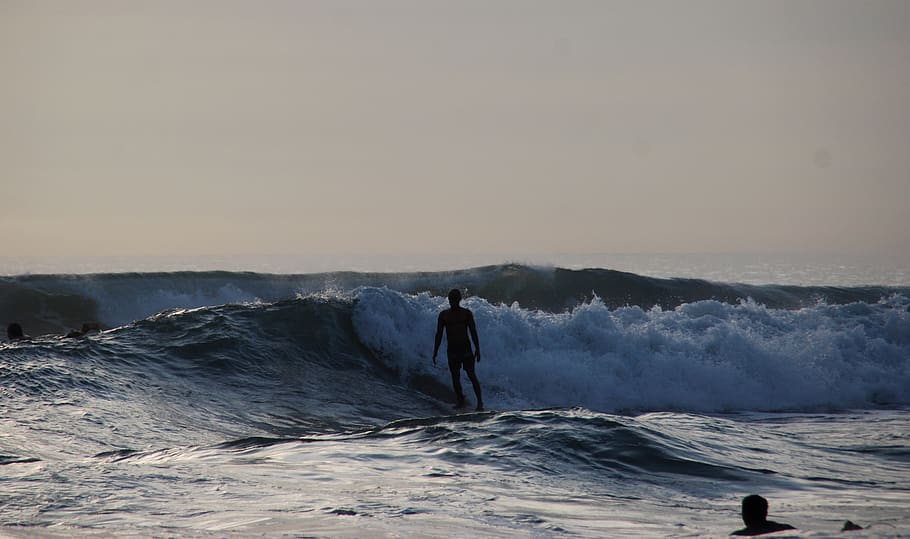 Indonesia, Bali, Silhouette, Waves, Surf, Figure, Ocean, - Sea - HD Wallpaper 