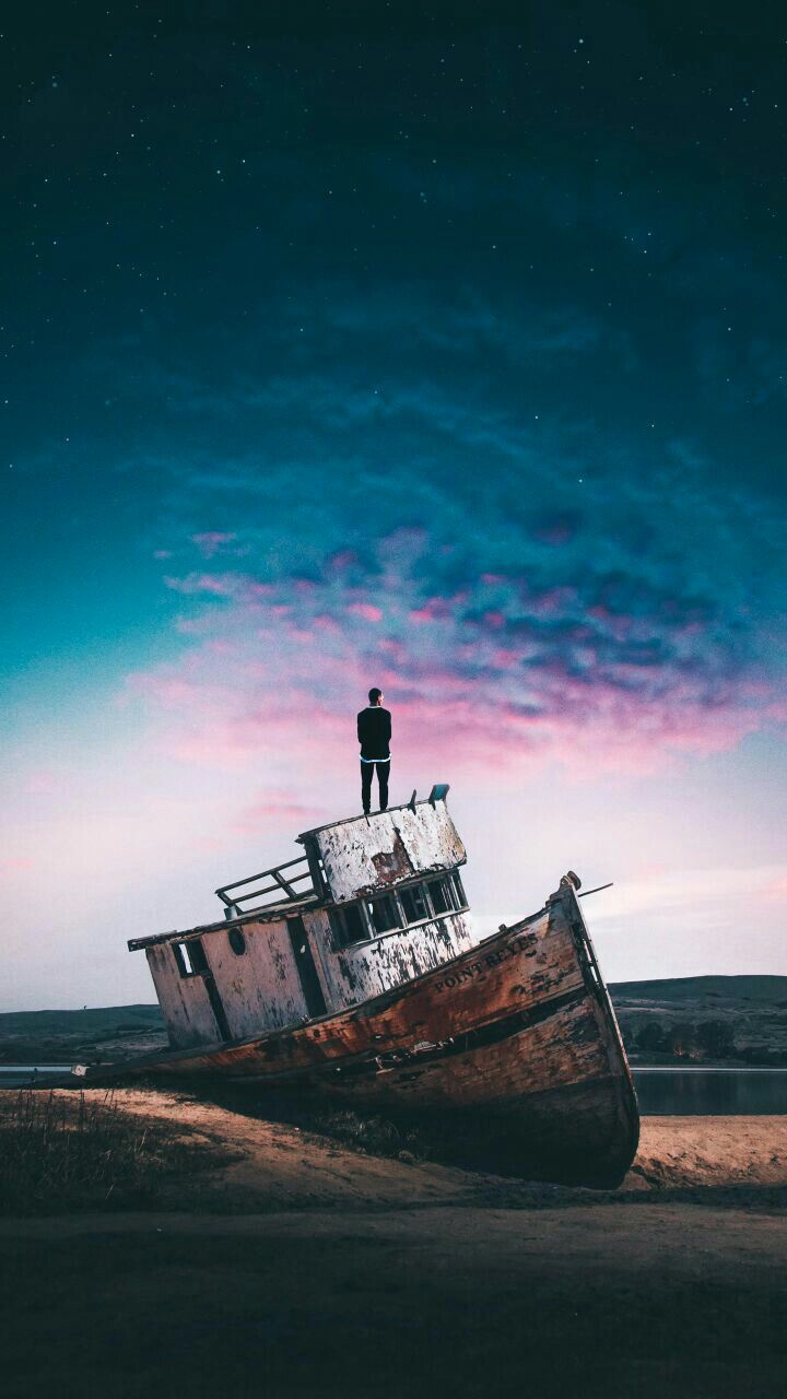 Surreal Mobile - HD Wallpaper 