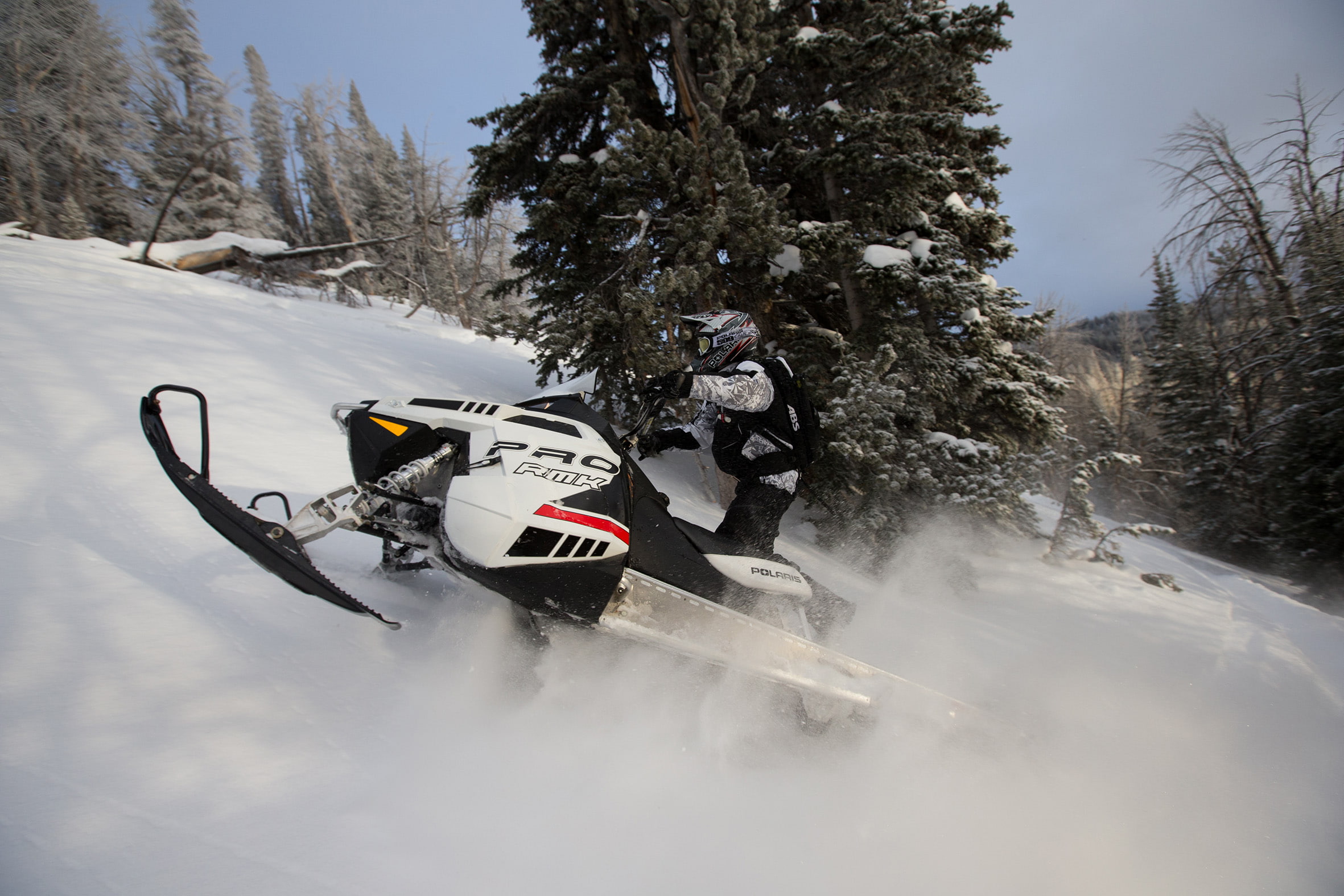 Snowmobile Wallpaper Polaris - HD Wallpaper 