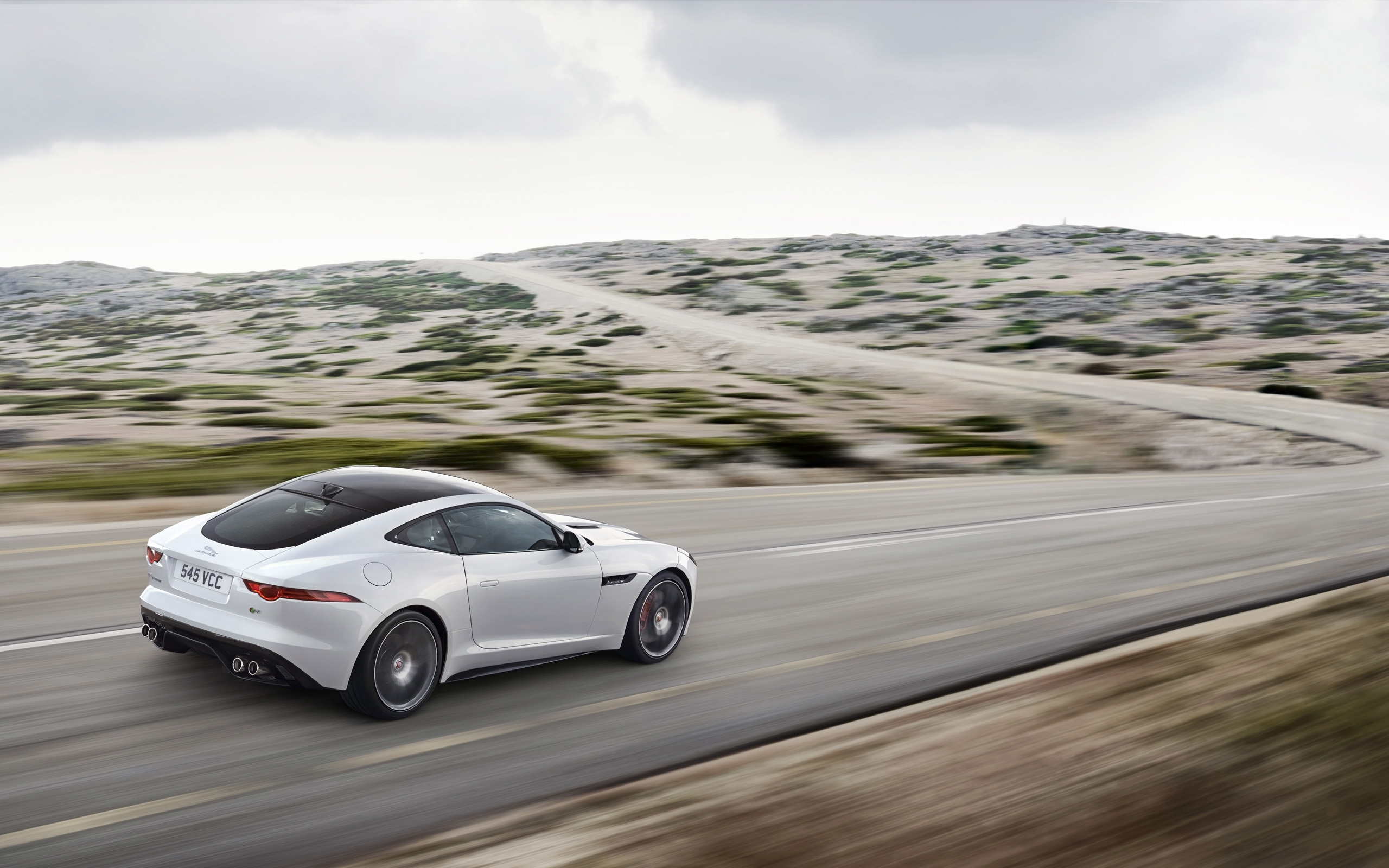 White F Type Coupe - HD Wallpaper 
