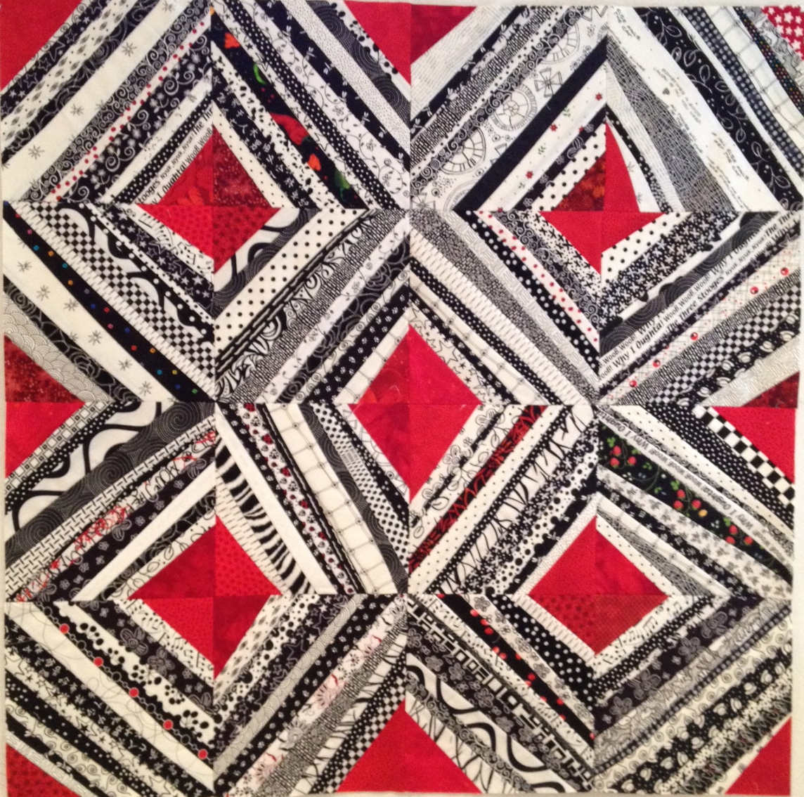 Black Red White Check Wallpaper - Woven Fabric - HD Wallpaper 