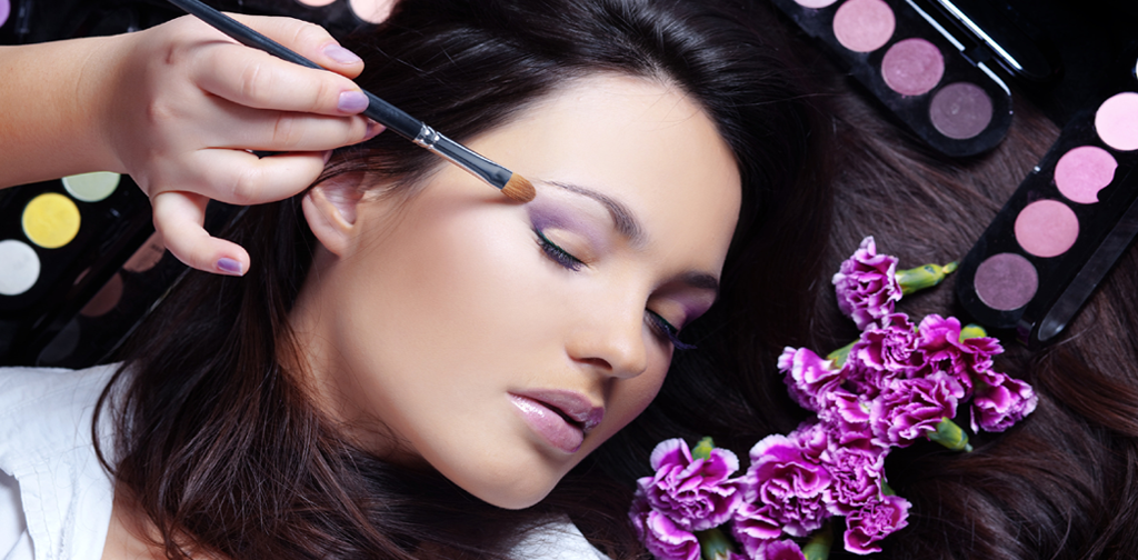 Thumb Image - Banner Beauty Parlour Images Hd - 1024x504 Wallpaper -  