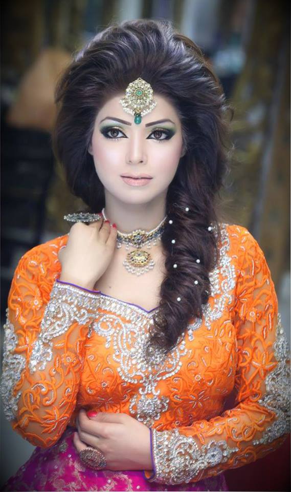 Beauty Parlour Wallpapers - Pakistani Bridal Hairstyle - 569x960 Wallpaper  