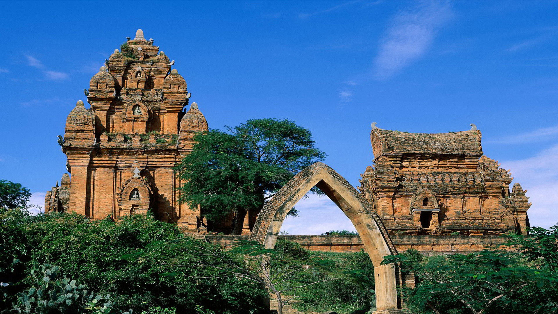 Hd Pics Photos Travel Old Temple Best World Tour Desktop - Po Klong Garai - HD Wallpaper 