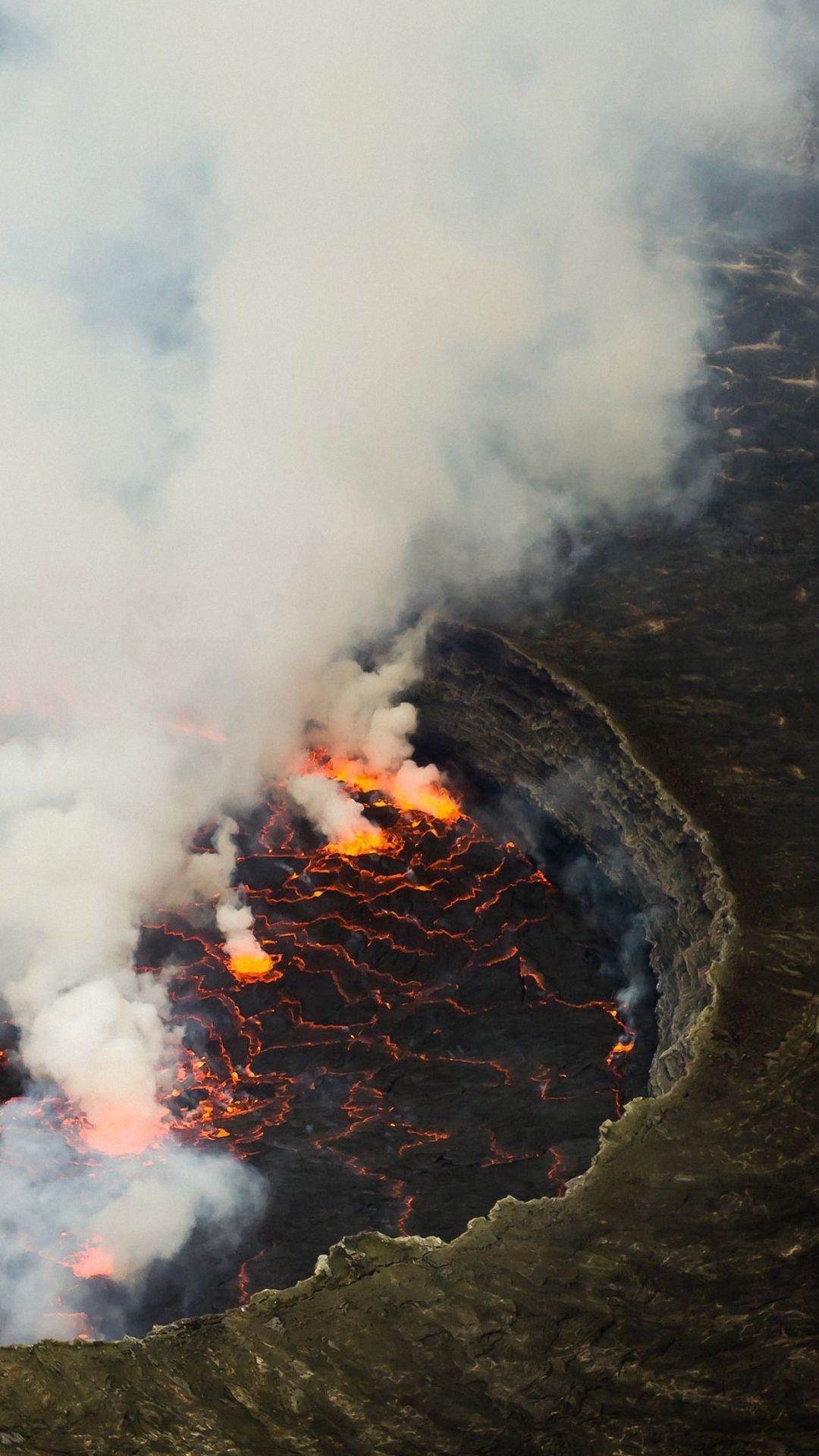 Volcano Smoke Iphone Wallpaper Hd - HD Wallpaper 