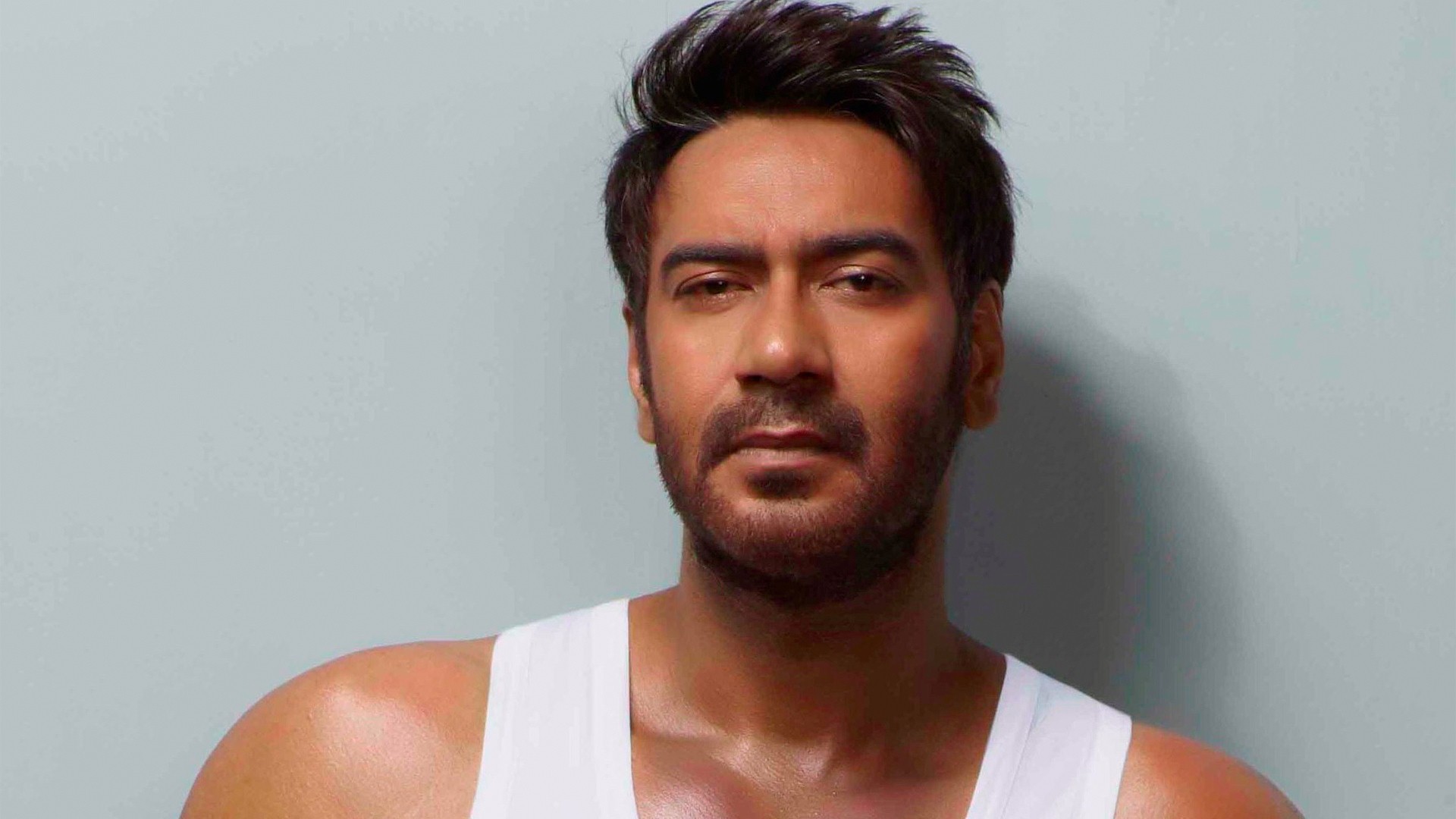 Ajay Devgan Hd Wallpaper - Ajay Devgan Photos Hd - HD Wallpaper 