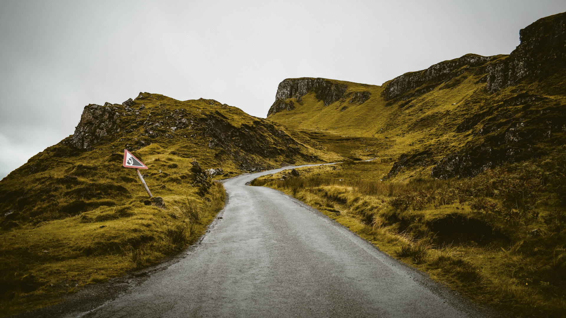 Road Through Hills, Green, Landscape, Scotland, Wallpaper - 1080p - HD Wallpaper 