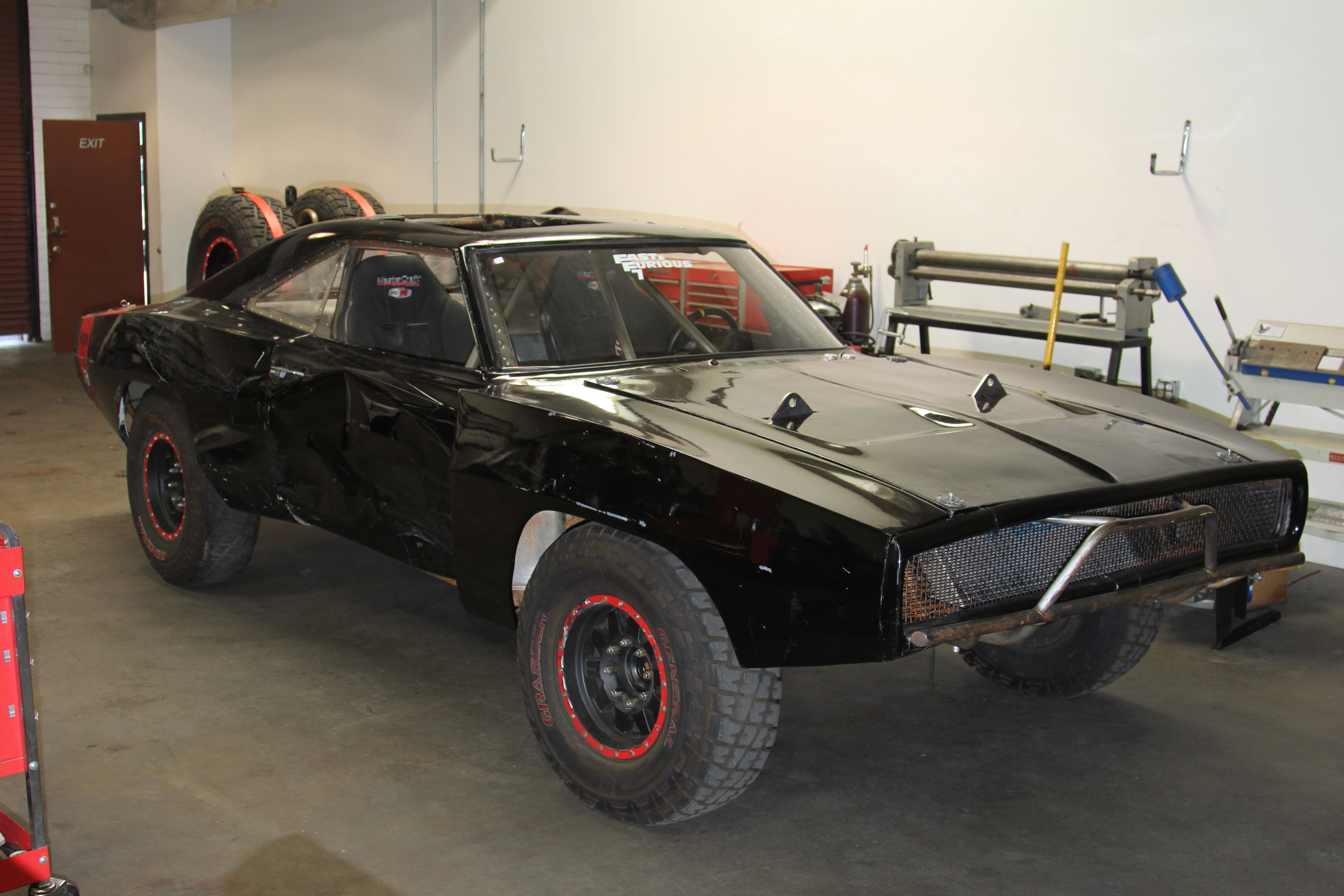 1970 Dodge Charger Fast And Furious 7 Off Road - HD Wallpaper 