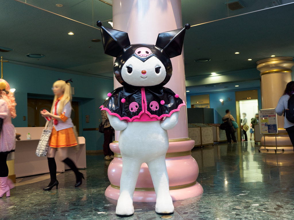 Mascot - HD Wallpaper 