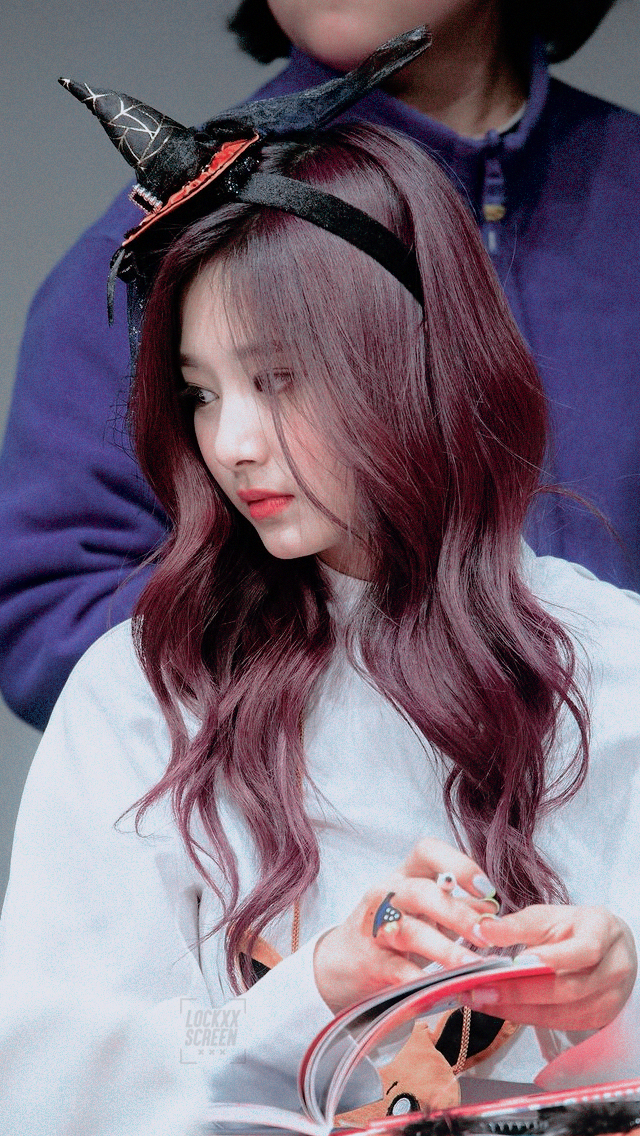 Twice
• Like Or Reblog If You Save
• Open A Image For - Girl - HD Wallpaper 