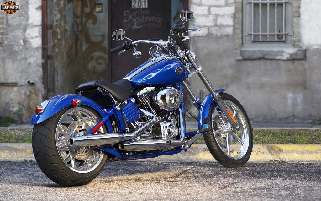 Harley Davidson Bike Blue - HD Wallpaper 