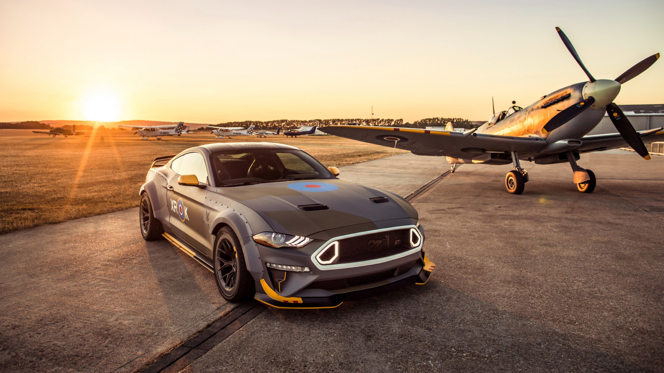 Ford Eagle Squadron Mustang Gt Wallpaper Ford Mustang Gt Wallpaper 4k 1366x768 Wallpaper Teahub Io