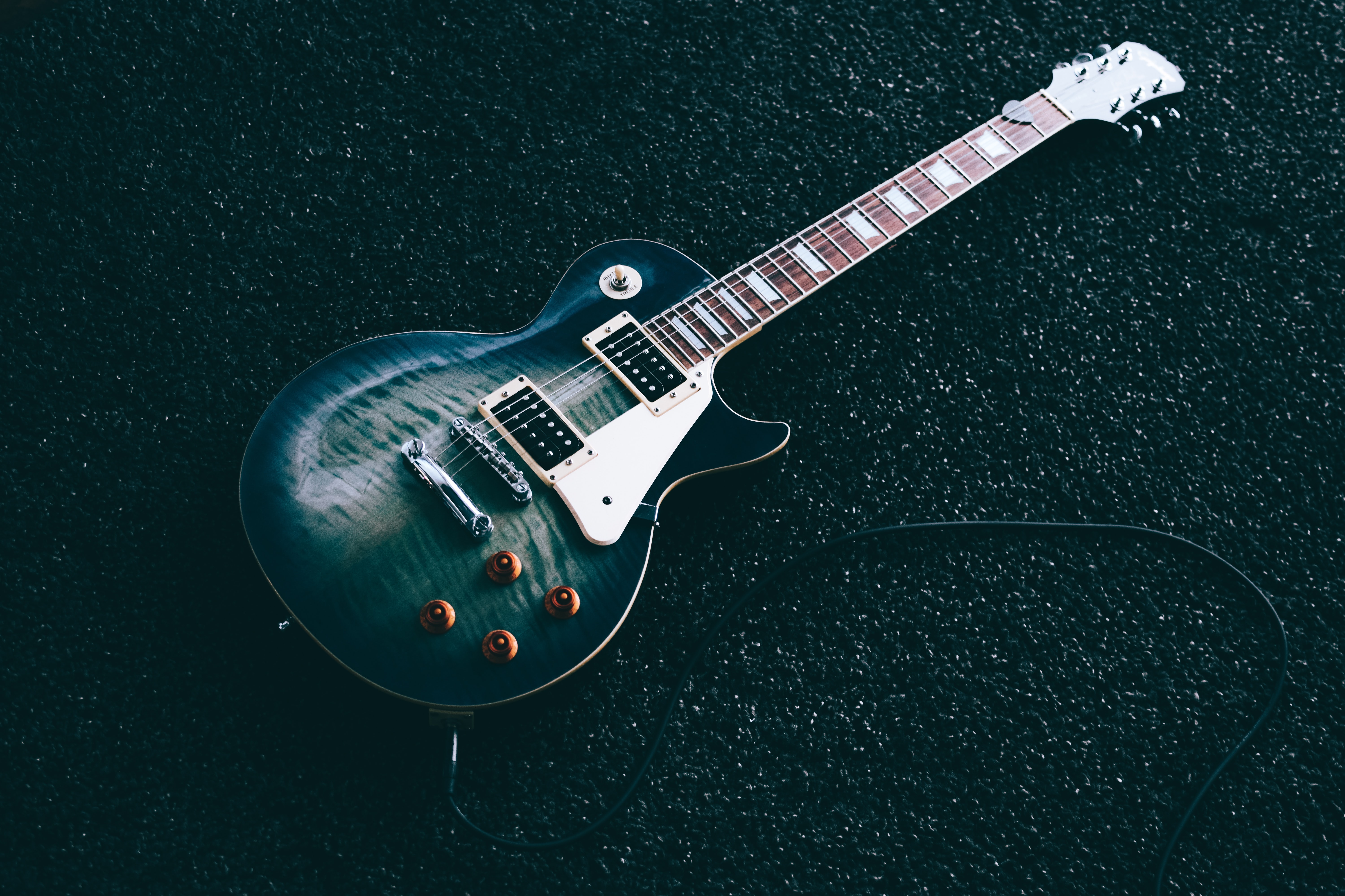 Electric Guitar Wallpaper In 3840 X 2560p 4k 
width - Electric Guitar - HD Wallpaper 