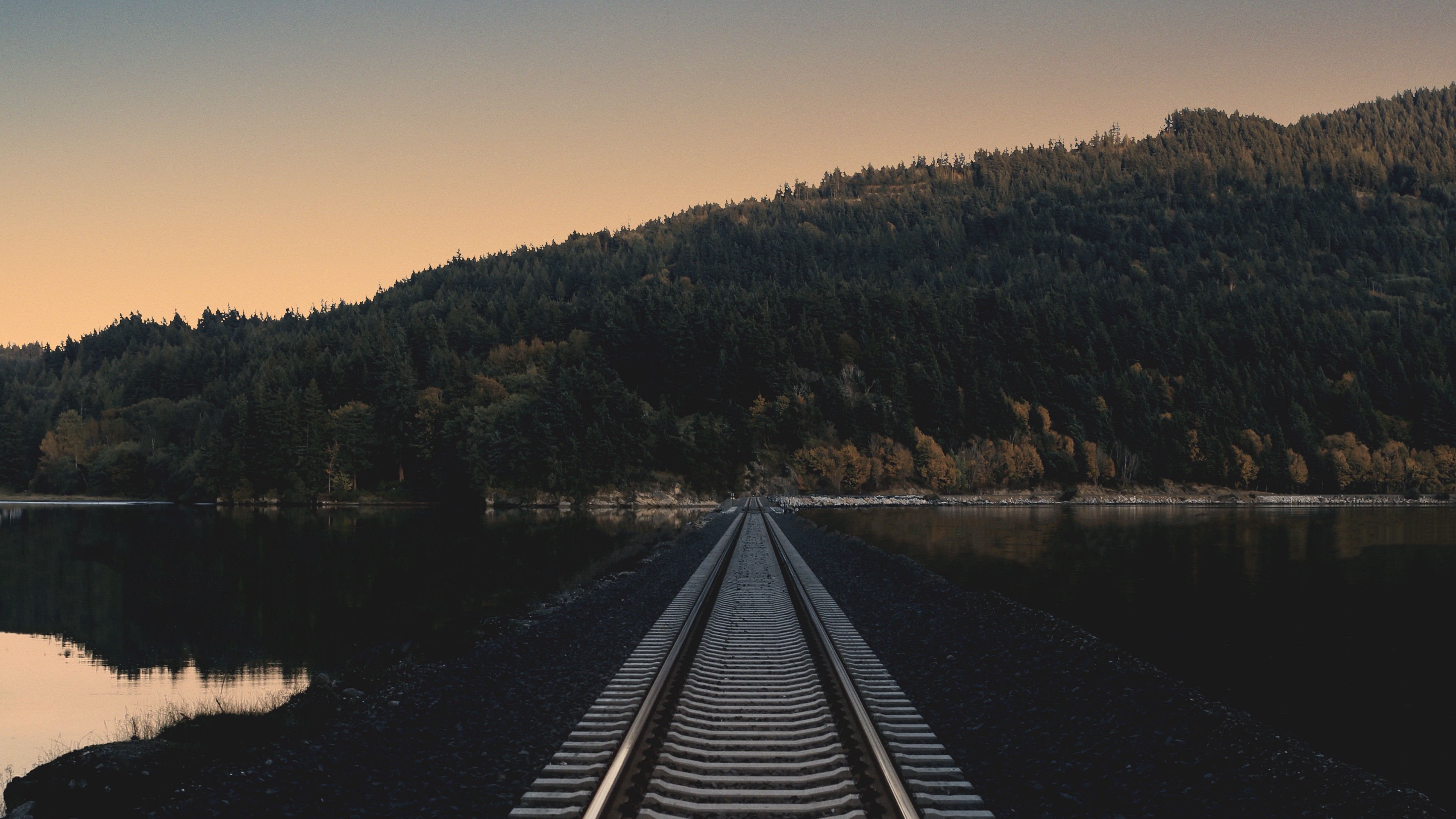 Wallpaper Railway, Evening, Horizon - 4k Wallpapers 16 9 - HD Wallpaper 