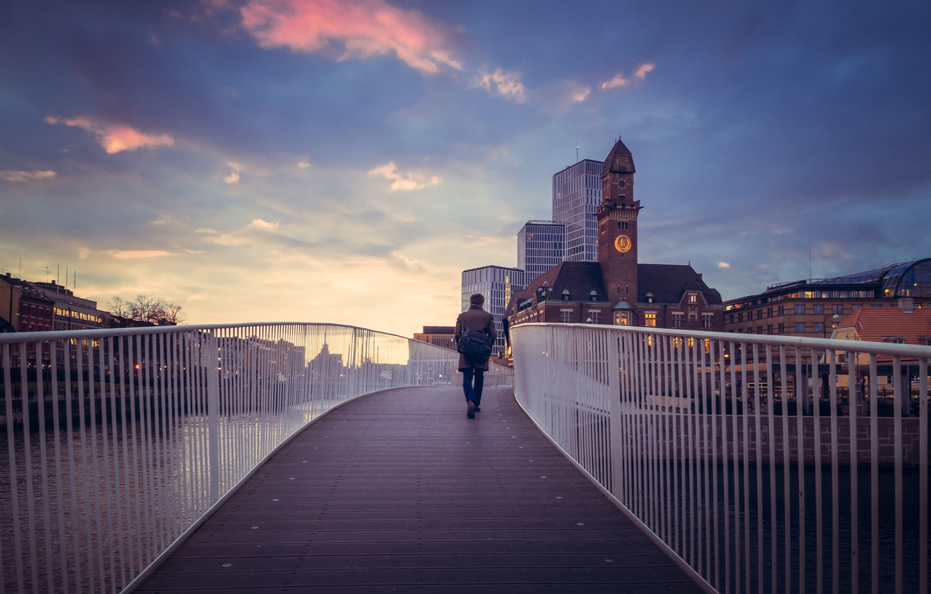 Photo Wallpaper Sweden, Evening, Malmö - Sweden Wallpaper Malmo - HD Wallpaper 