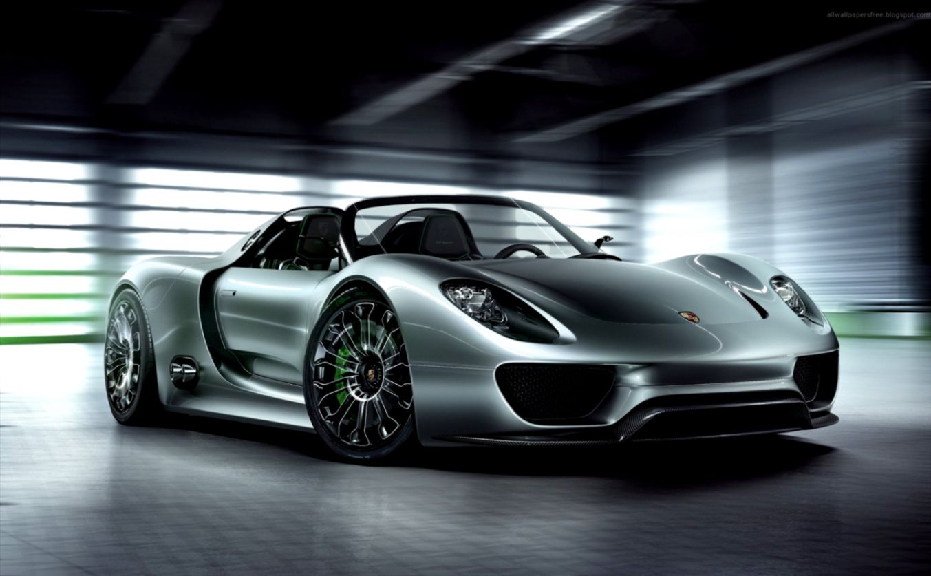 Widescreen Luxury Car On Cars Hd Wallpaper Download - Porsche 918 Spyder - HD Wallpaper 