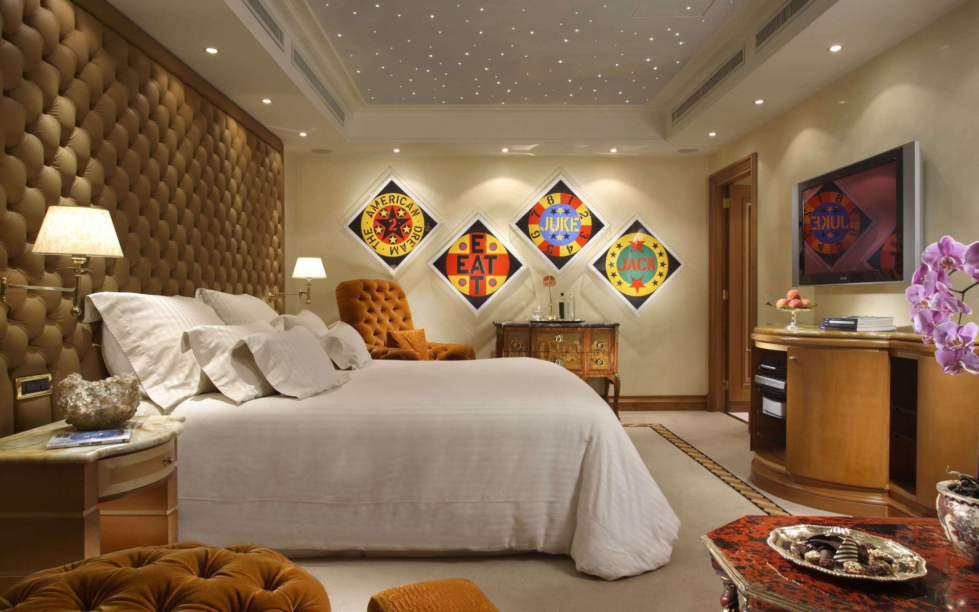 Photo Wallpaper Table, Room, Interior, Picture, Tv, - Luxury Bedroom Hd - HD Wallpaper 