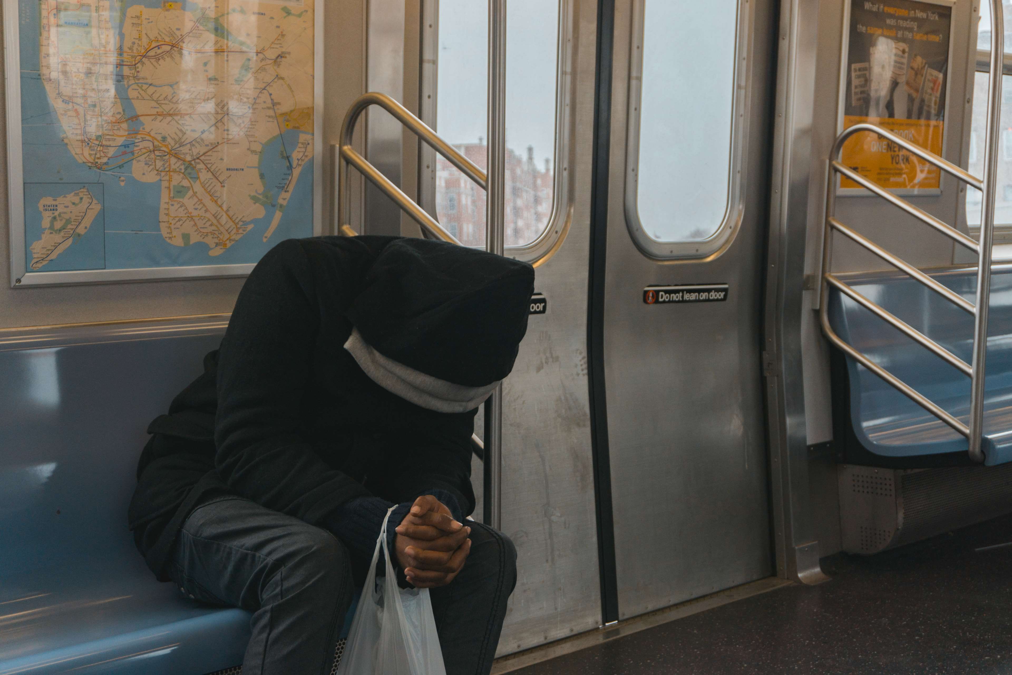 Alone Man Wallpaper - HD Wallpaper 