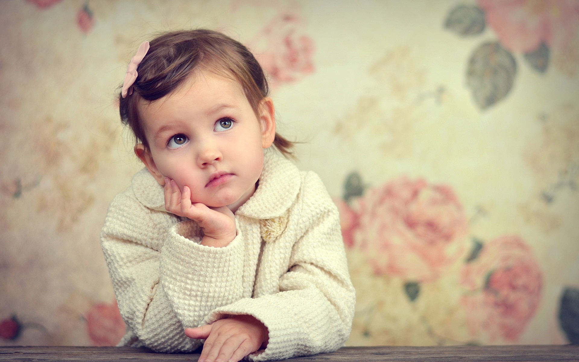 Girl Child Humor Sadness Look Mood Hd Free Wallpaper,children - Baby In Sad Mood - HD Wallpaper 