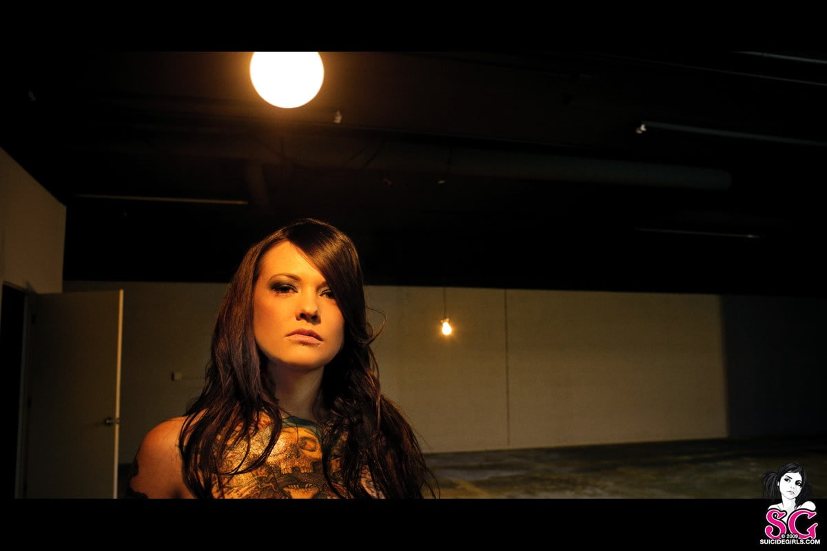 Suicide Girls Fight Club Model - HD Wallpaper 